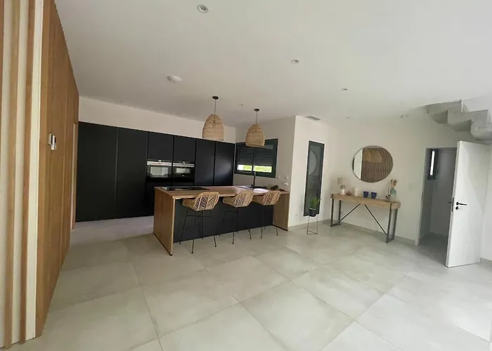 Tatil Evi Maison Moderna *