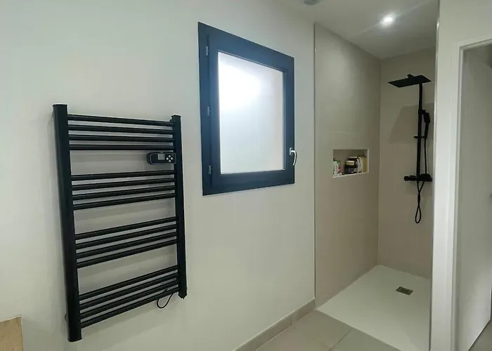 Tatil Evi Maison Moderna Mons (Gard)